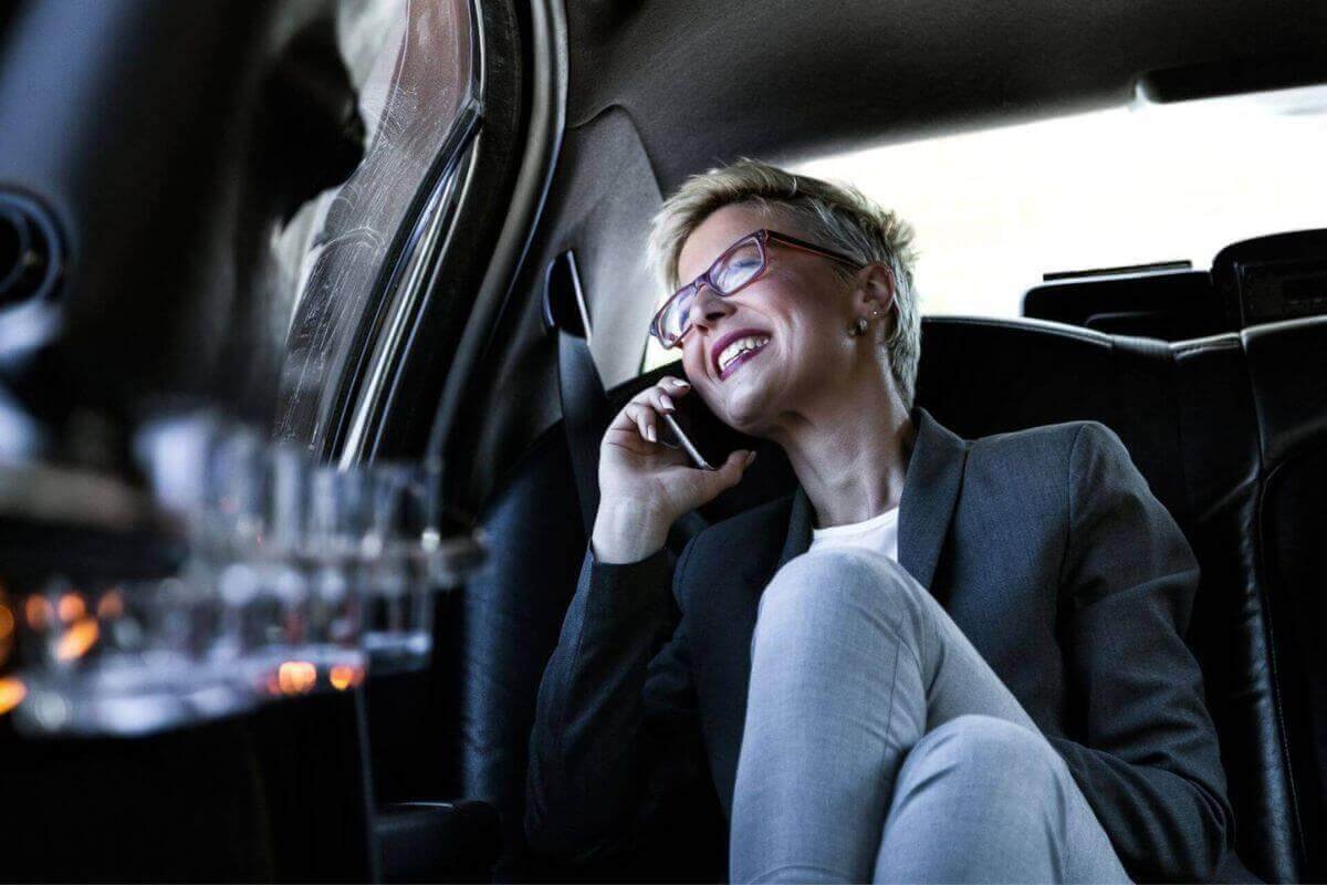 Corporate Limo Service by luxotic limo